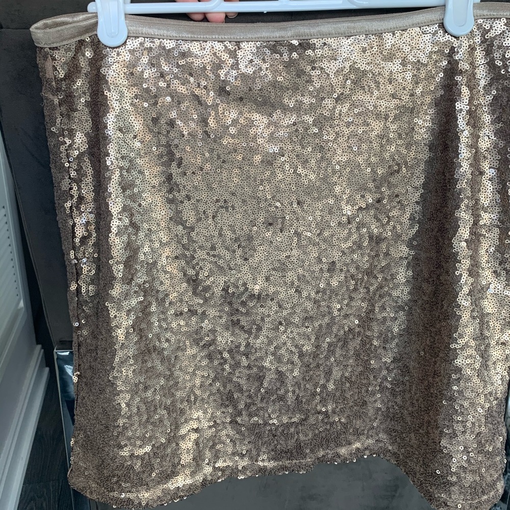 Shining skirt